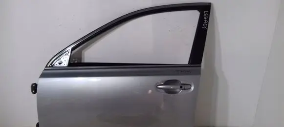 Subaru Legacy Front door