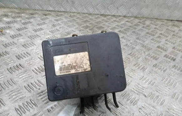 Suzuki Grand Vitara II ABS Pump