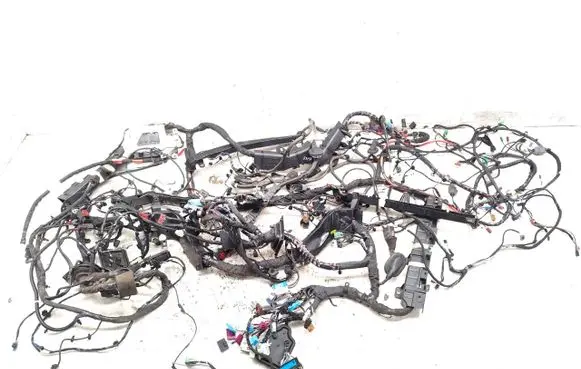 Land Rover Defender Other wiring loom L8B214A173BB P8B215A416AA