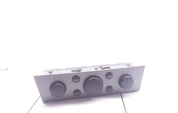 Opel Vectra C Climate control unit 13138196 13128712