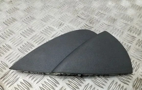 Audi A3 S3 A3 Sportback 8P Dashboard side end trim 8P0857086