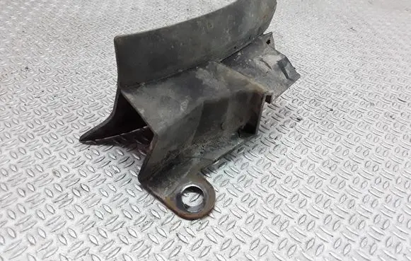 Mercedes-Benz C W203 Rear mudguard 