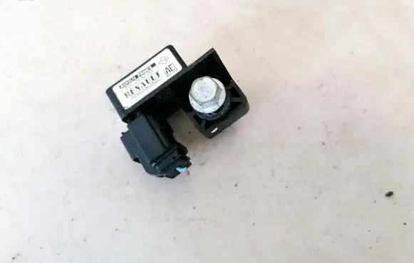 Renault Scenic II - Grand scenic II Airbag deployment crash/impact sensor 8200236286c 601298200