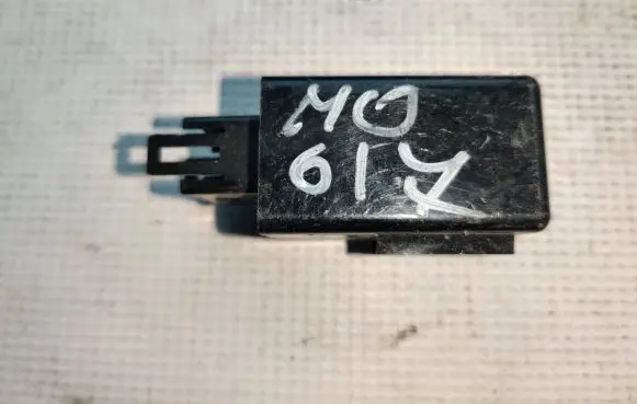 Mitsubishi Colt Other relay MR122496 3019D2 G8D225M