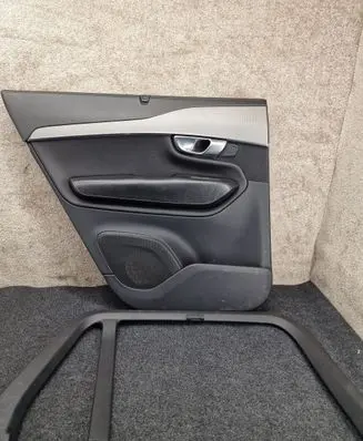 Volvo XC90 Rear door card panel trim 31393872 31393115 31393874