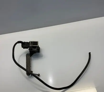 Mercedes-Benz E W211 Air suspension front height level sensor A0105427717 0105427717