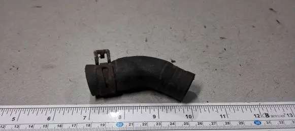Audi A6 S6 C5 4B Engine coolant pipe/hose