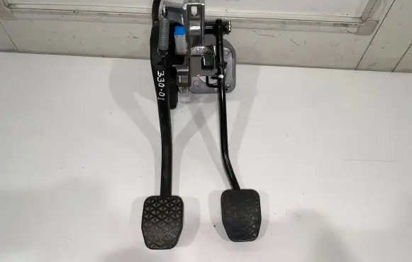 BMW 3 E46 Pedal assembly 2229128 1163899 1163870