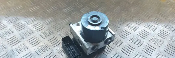 Volkswagen Caddy ABS Pump 1K0907379AF 1K0614117AC