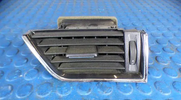 Skoda Octavia Mk3 (5E) Dashboard side air vent grill/cover trim CART5E0819702C 5E0819702C SK37X