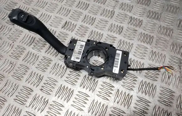 Audi A6 S6 C5 4B Indicator stalk 8L0953513J