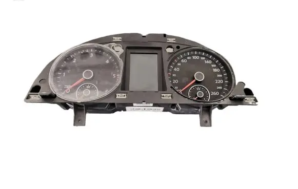 Volkswagen PASSAT B6 Speedometer (instrument cluster) 3C0920872G