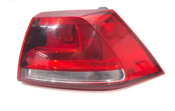 Volkswagen Golf VII Rear/tail lights 5G0945096F