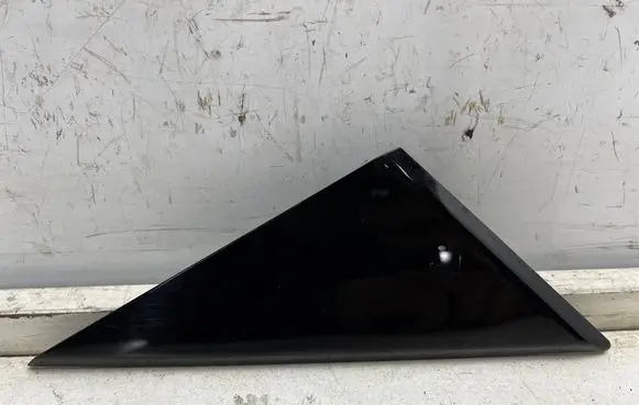 Mazda 3 III Front door trim (molding) bdgf