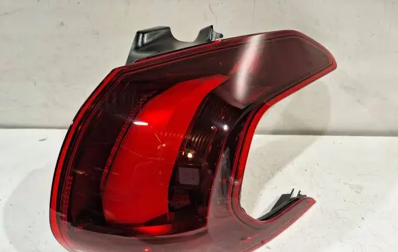 Peugeot 2008 I Rear/tail lights 9826730380