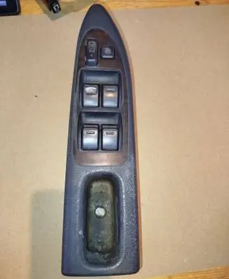 Toyota Avensis T220 Electric window control switch 7423205090