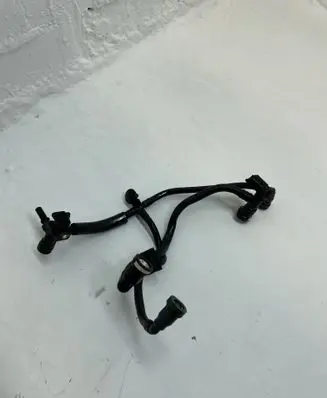 Citroen Berlingo Fuel injector supply line/pipe 