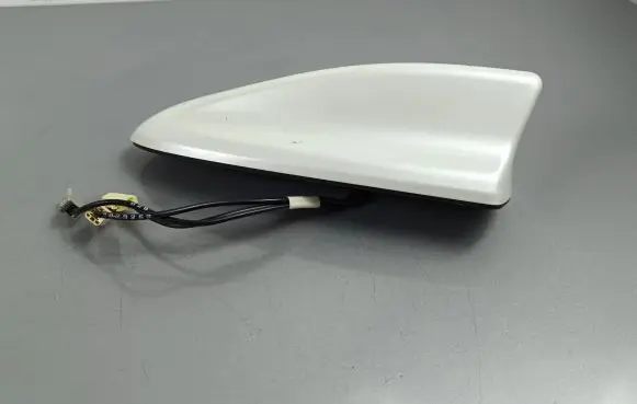 Mitsubishi Eclipse Cross Radio antenna 