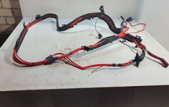 BMW 5 F10 F11 Positive cable (battery) 10304410 9150990 9150988