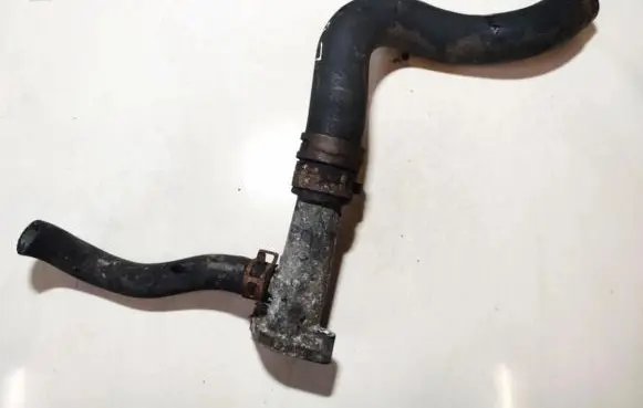 Honda FR-V Engine coolant pipe/hose