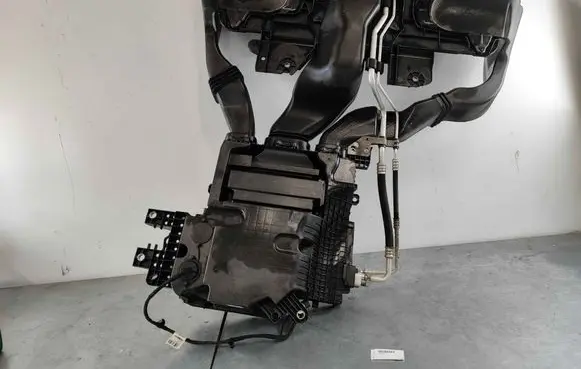 Renault Zoe Hybrid/electric vehicle battery fan 295E30096R