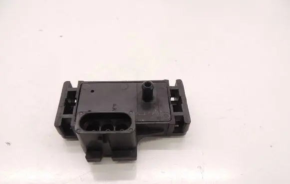 Renault Megane I Air pressure sensor 8767346 D198