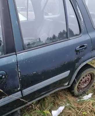 Honda CR-V Rear door