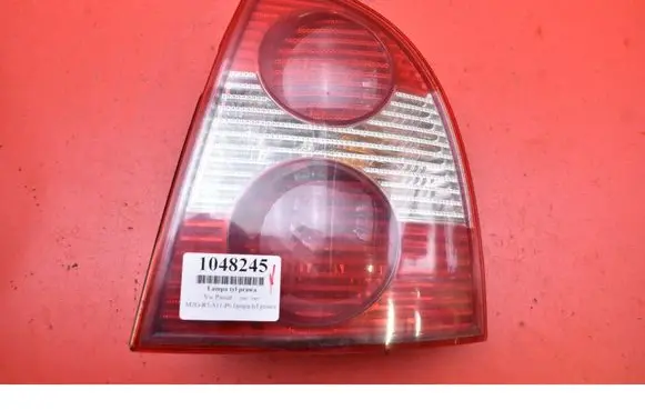 Volkswagen PASSAT B5.5 Rear/tail lights 3B5945096AE