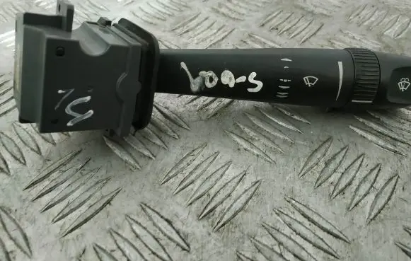 Volvo S60 Wiper speed switch 8691695