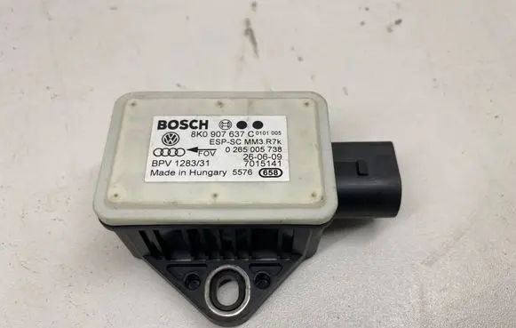 Audi A4 S4 B8 8K ESP acceleration yaw rate sensor 8K0907637C