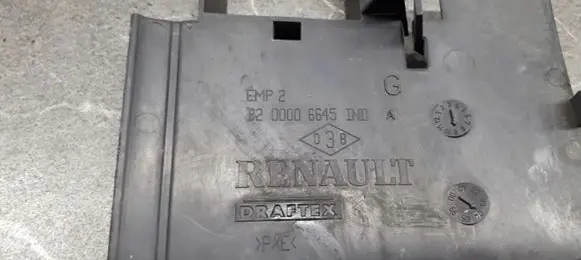 Renault Laguna II Radiator trim 8200006645