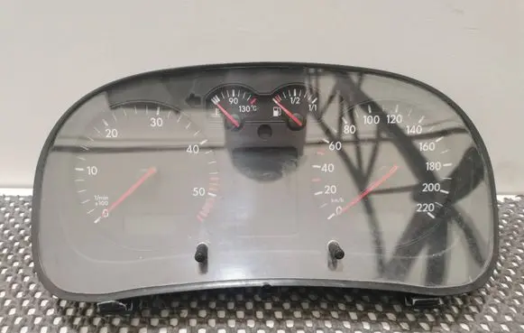 Volkswagen Golf IV Speedometer (instrument cluster) 0263628002 1J0920805E 312245059