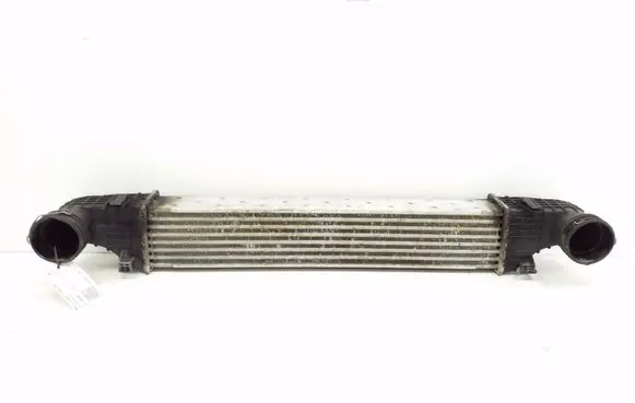 Mercedes-Benz CLS C219 Intercooler radiator A2115003902