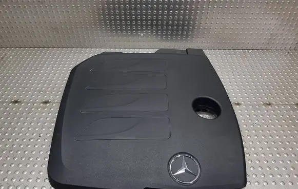 Mercedes-Benz C W205 Engine cover (trim) S27720251 A2640102400