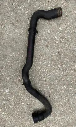 Ford Mondeo MK IV Engine coolant pipe/hose