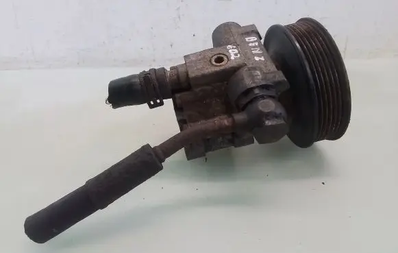 Seat Cordoba (6K) Power steering pump 030145269A