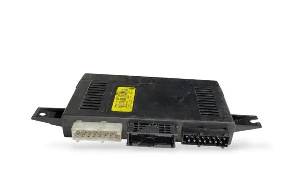 BMW 5 E39 Light module LCM 8386208