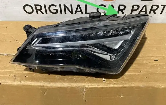 Seat Ateca Headlight/headlamp 576941773A