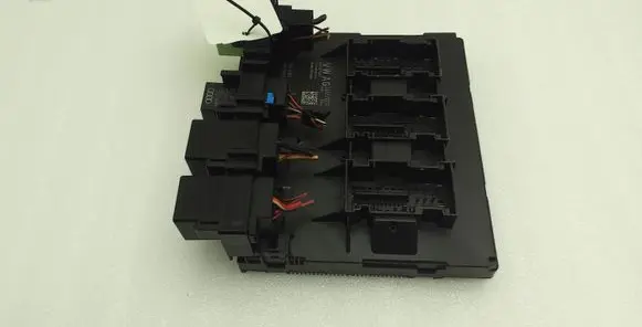 Volkswagen PASSAT B7 Comfort/convenience module 3AA937087F