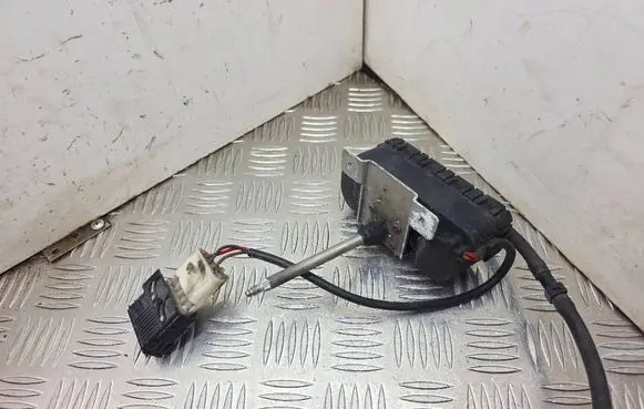 Land Rover Range Rover L322 Headlight wiper motor 6907856 0390206220