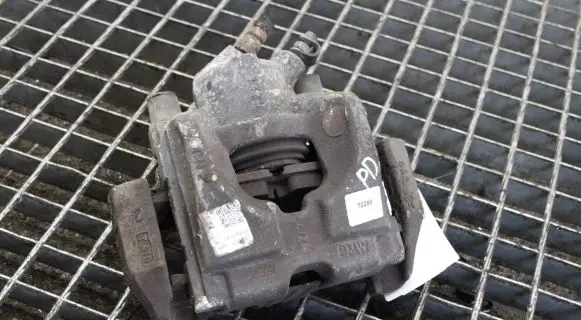 BMW 1 E81 E87 Front brake caliper