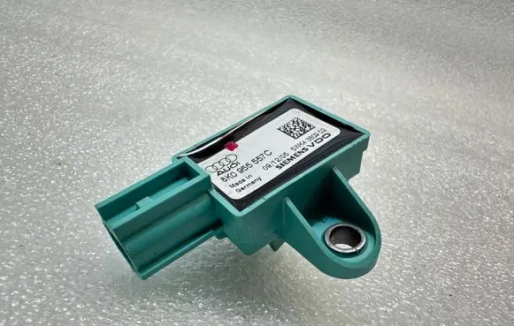 Audi A4 S4 B8 8K Airbag deployment crash/impact sensor 8K0955557C 5WK4380902