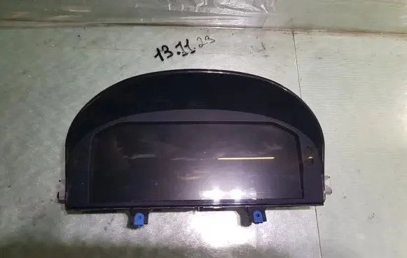Land Rover Range Rover L322 Speedometer (instrument cluster) AH42-10849-AL