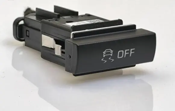 Skoda Octavia Mk2 (1Z) ESP (stability program) switch 1Z0927134D 10014907 03061101