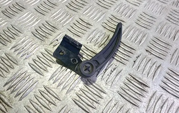Engine bonnet (hood) release handle