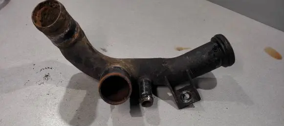 Hyundai Tucson JM Engine coolant pipe/hose