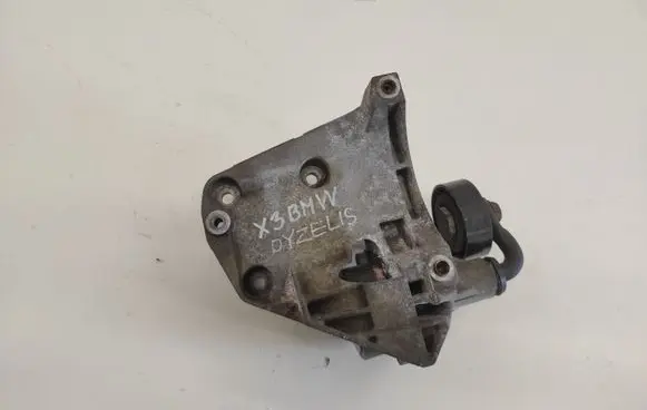 BMW X3 E83 A/C compressor mount bracket 64557786706