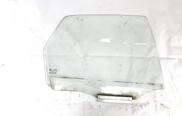 Opel Vectra B Rear door window glass 