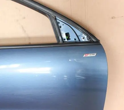 Ford Kuga II Front door