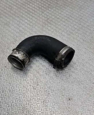 Intercooler hose/pipe